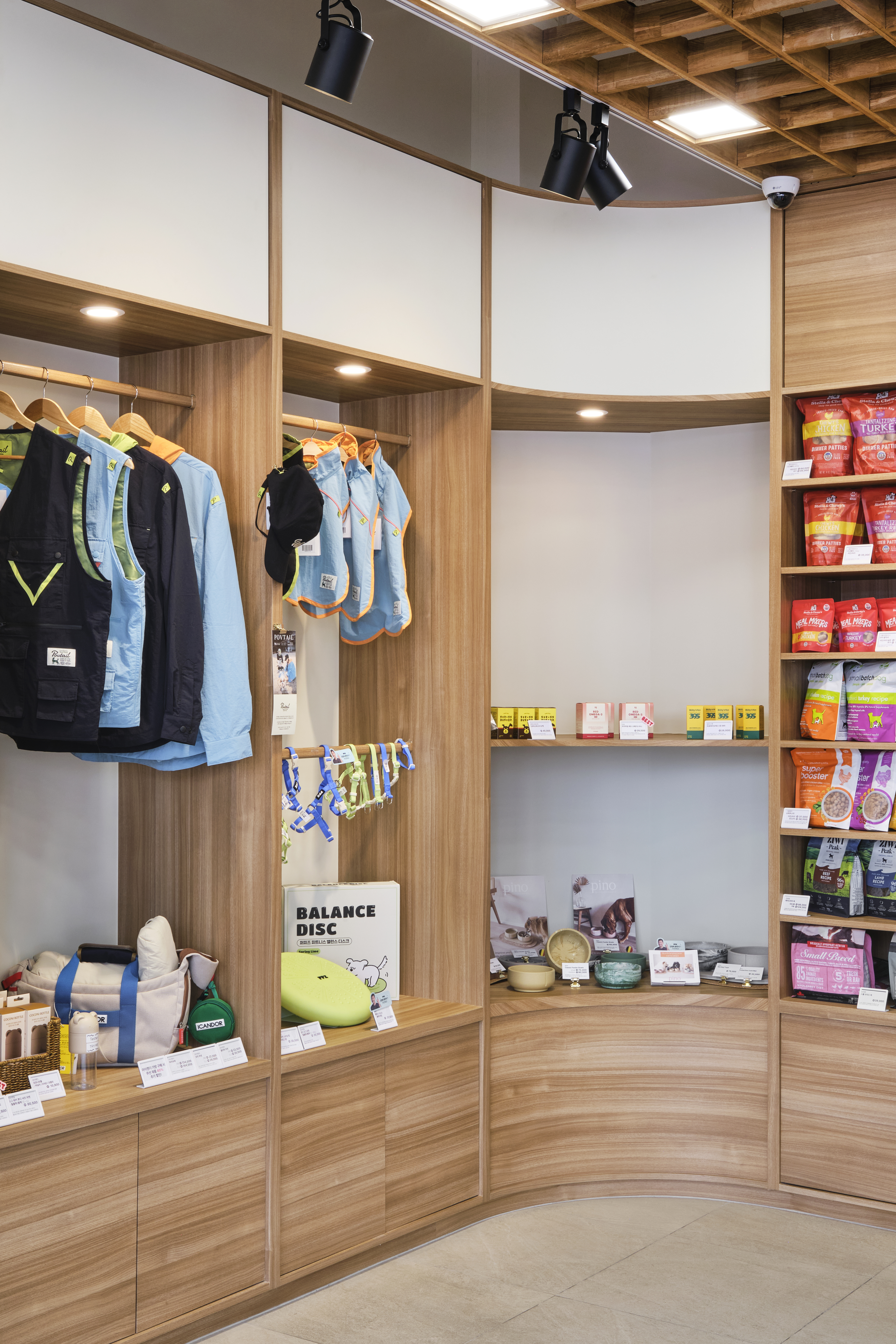 Store 7