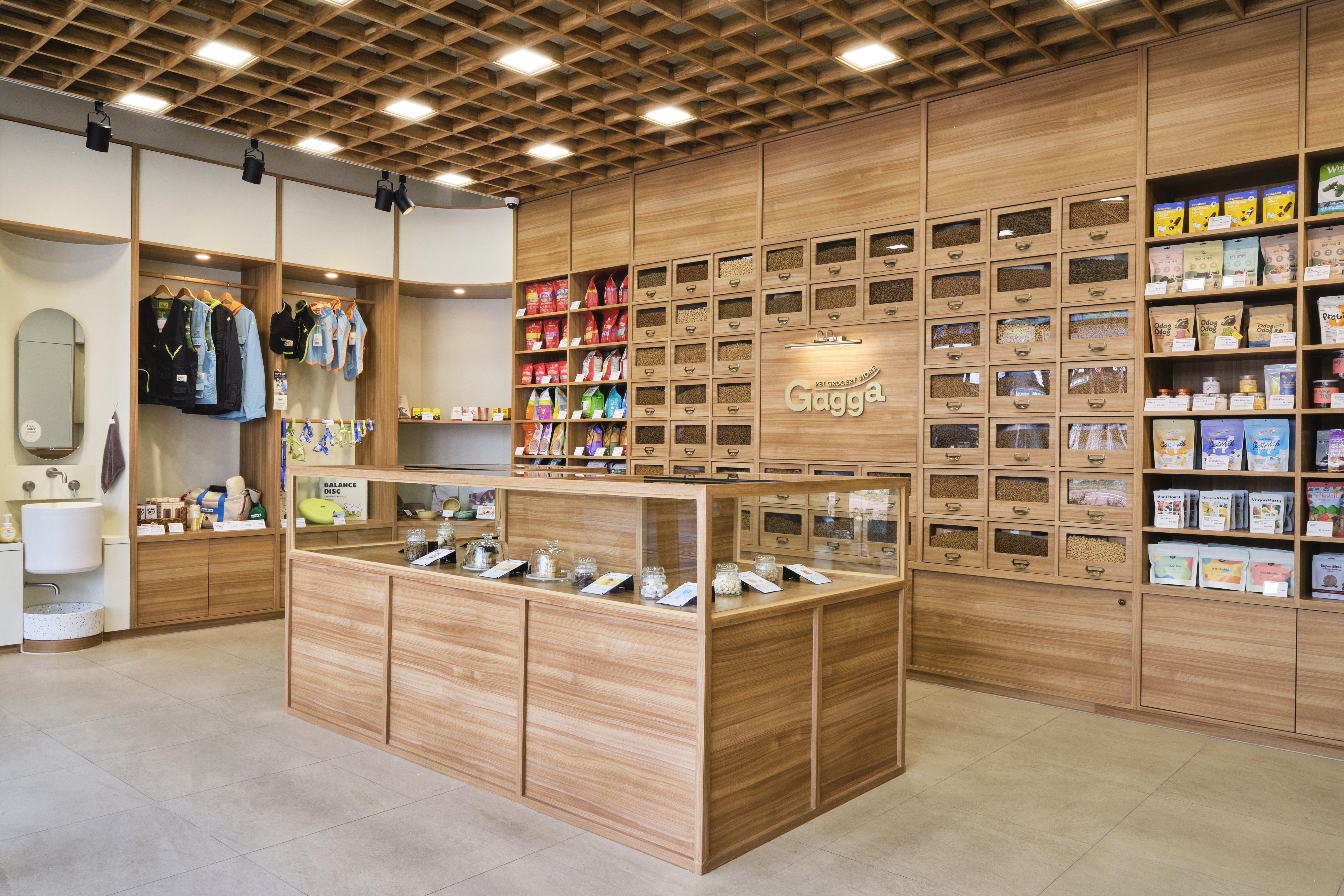 Store 9