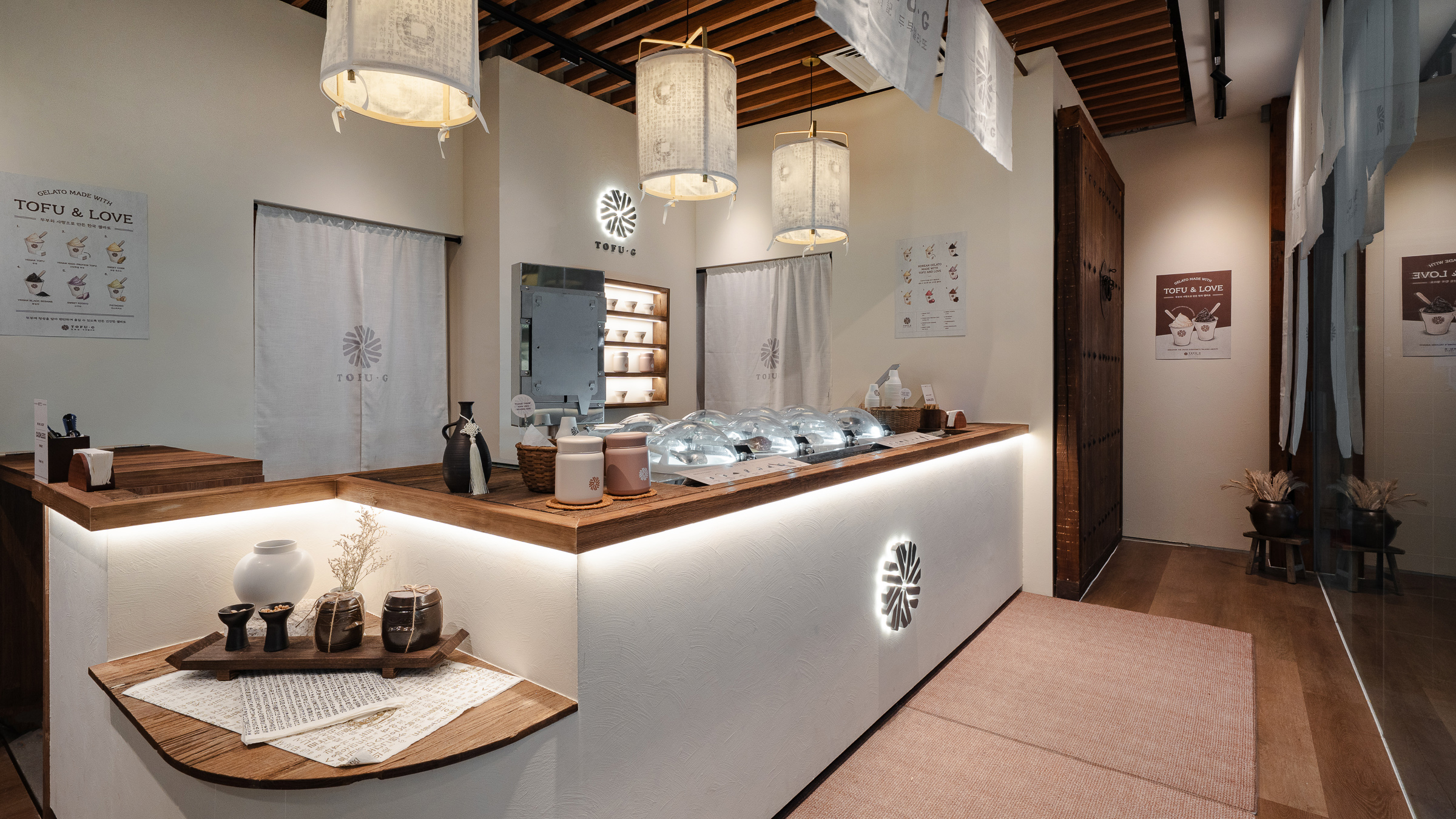 Takashimaya 3